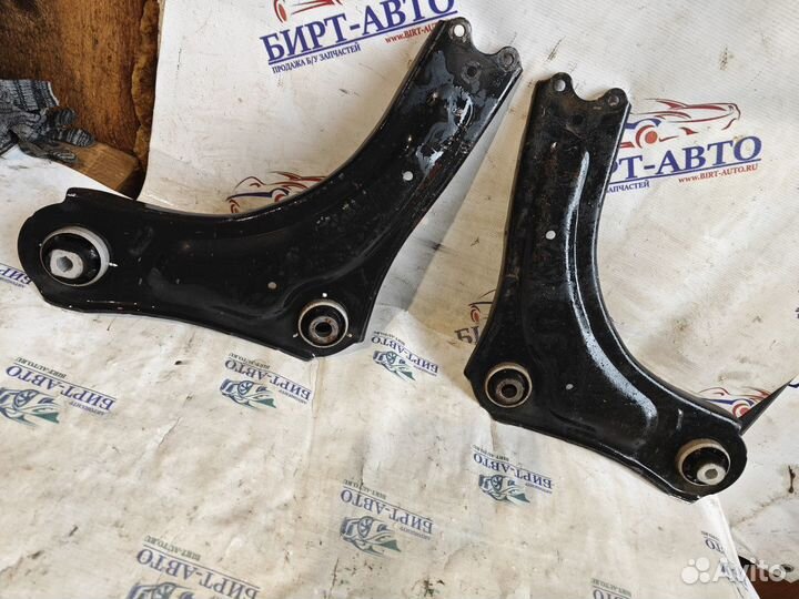 Рычаг передний Renault Fluence I (2009—2013)