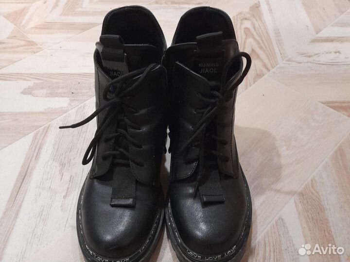 Ботинки женские весенние 37