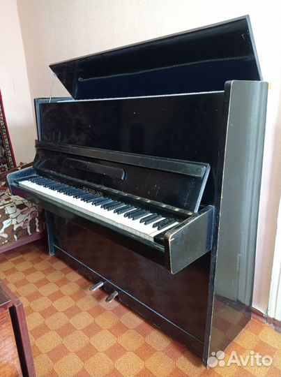 Продам пианино