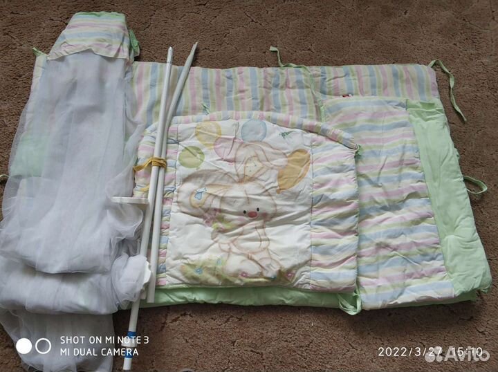 Полный комплект в кроватку и балдахин