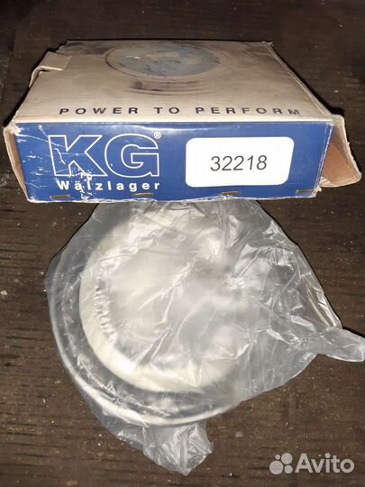 Конический роликовый подшипник 7518 (32218)