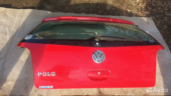 Volkswagen Polo 4 2002-2009 год крышка багажника