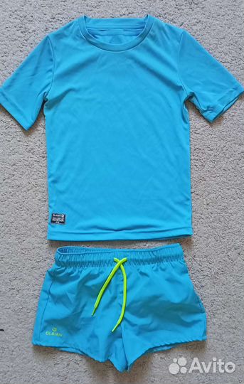 Футболка для плавания (рашгард) +шорты
