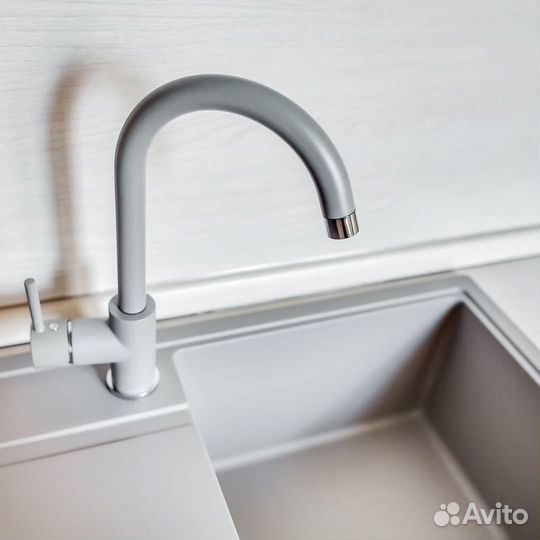 Кухня угловая из массива