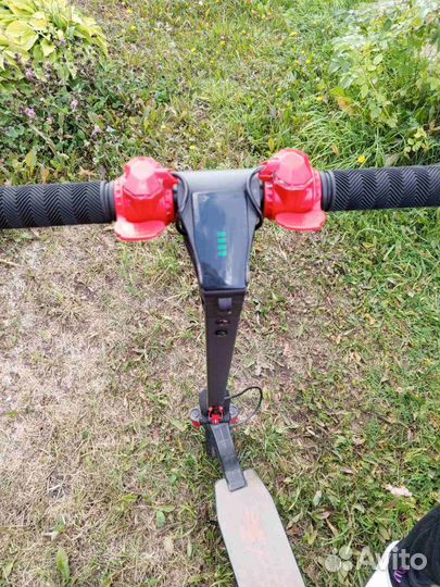 Электросамокат Speed roll