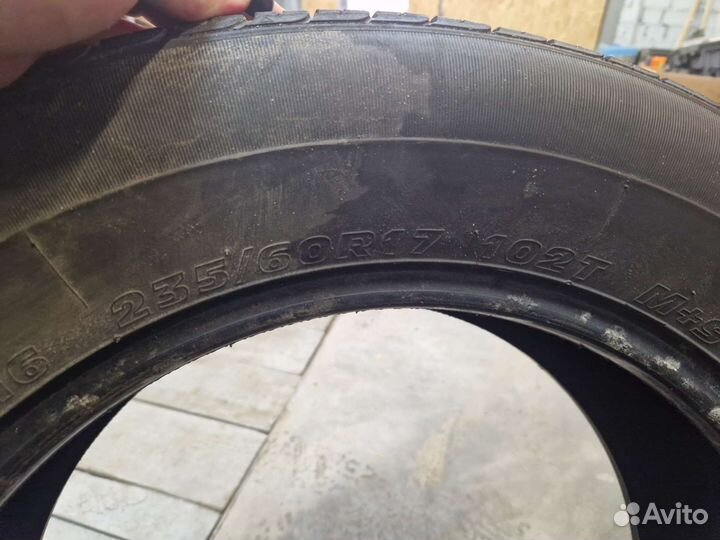 Bridgestone Potenza S02A 235/60 R17