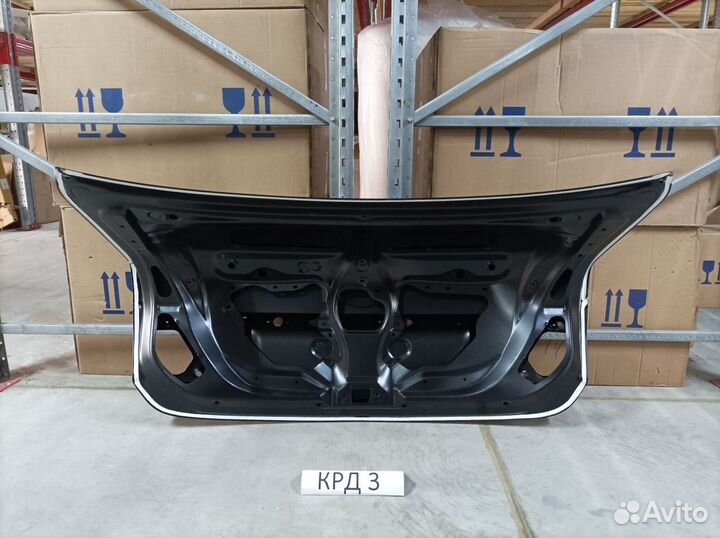 Крышка багажника Королла 150 07-10