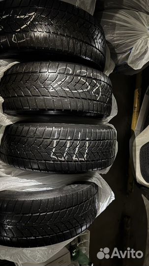 Dunlop SP Winter Sport 235/55 R19 105T