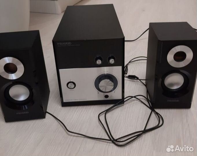 Акустика 2.1 Microlab M-880