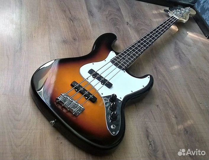 Бас Гитара Fender Jazz Bass Реплика