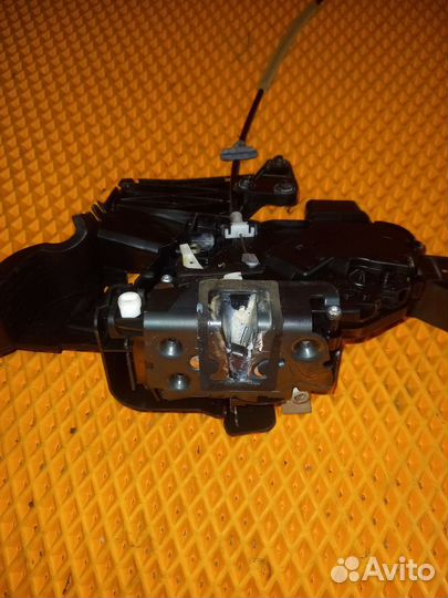 Замок задний левый Форд Фокус 2