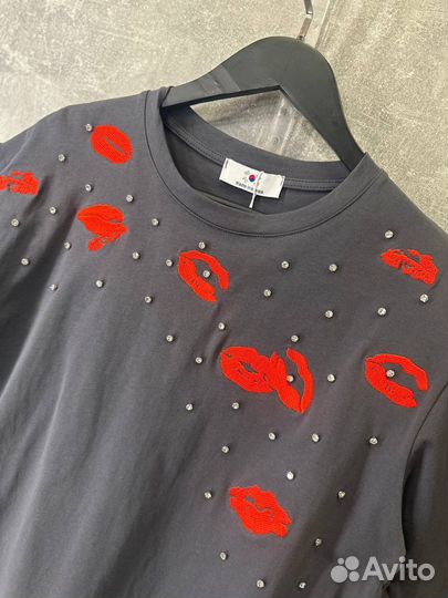 Футболка женская