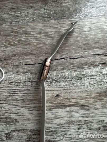 Часы apple watch se 40 mm