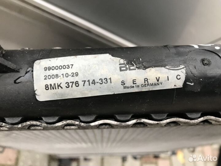 Радиатор основной на Mercedes W203 C-Class