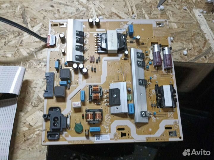 Материнская плата BN41-02635A ue49nu7170