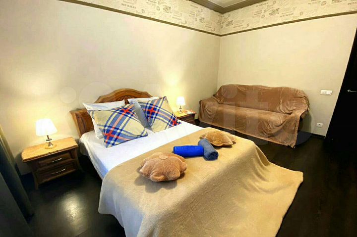 1-к. квартира, 42 м², 1/6 эт.