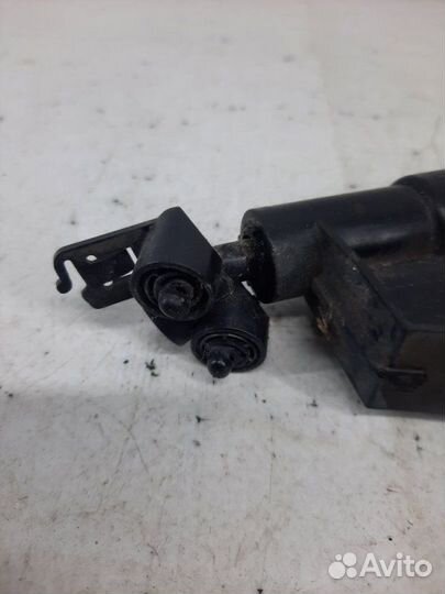 Форсунка омывателя фар Volvo S40 седан 2.0 2008