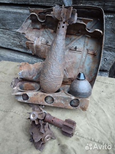 Каски сш,лопатки ркка,и др. ВОВ