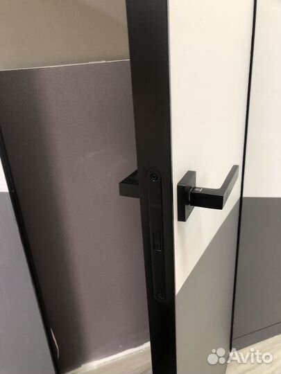 Двери скрытого монтажа невидимки