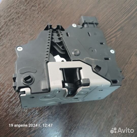 Замок задний Meriva b