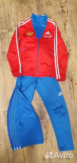 Костюм лыжный зимний разминочный