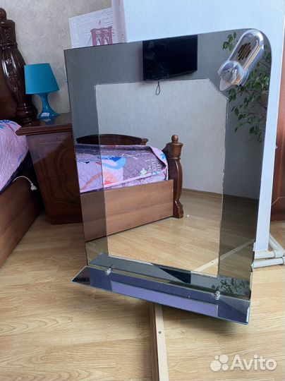 Зеркало в ванную комнату