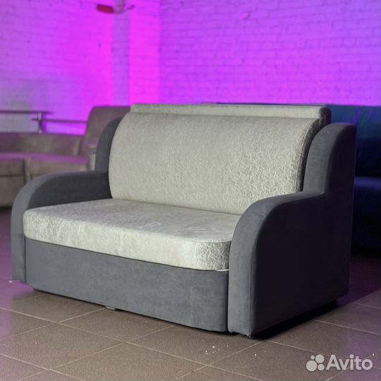 Диван выкатной 120