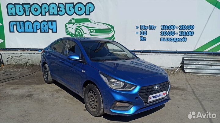 Рейка топливная (рампа) Hyundai Solaris 2 35340-03