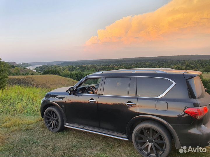Infiniti QX80 5.6 AT, 2013, 151 000 км