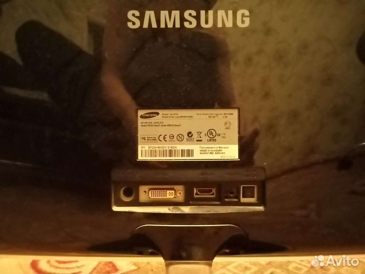 Монитор samsung