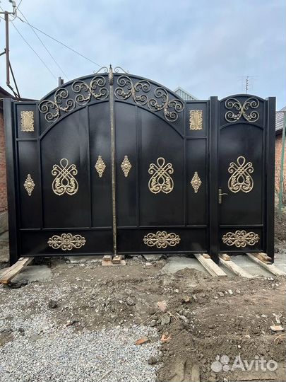 Ворота кованые