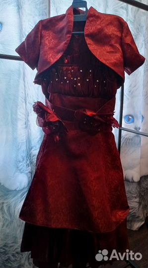 Платье на девочку