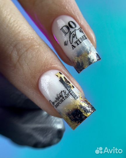 Маникюр, укрепление гелем, покрытие + дизайн