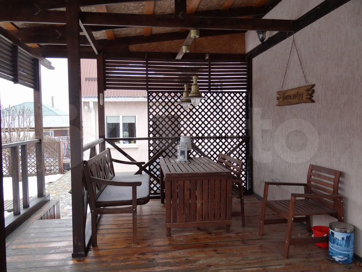 Дом 230 м² на участке 11 сот.