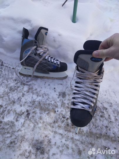 Коньки хоккейные 42 размер