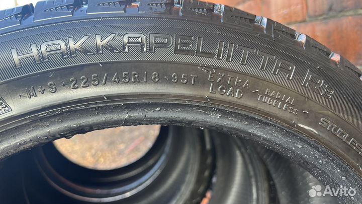 Nokian Tyres Hakkapeliitta R3 225/45 R18