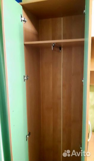 Продам детскую мебель