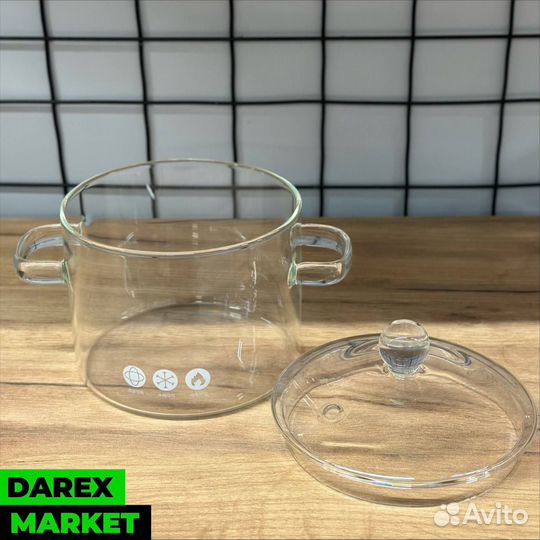 Стеклянная кастрюля
