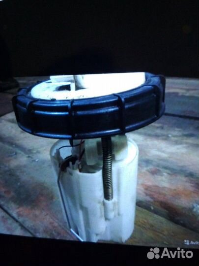 Бензонасос Рено Флюенс двигатель 1.6