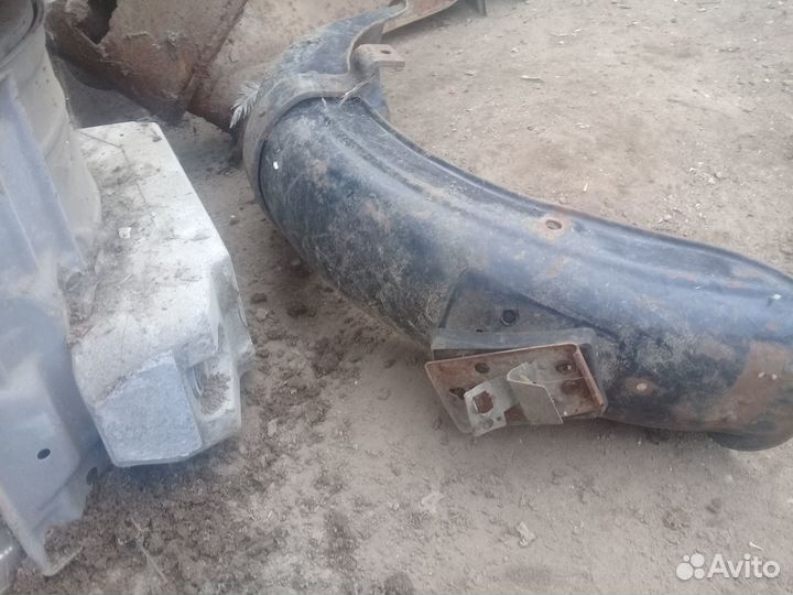 Крыло от мотоцикла