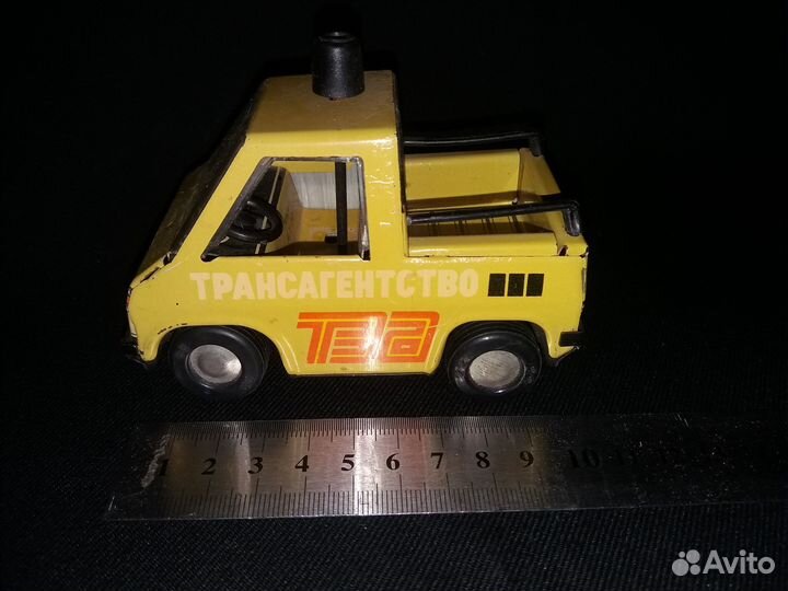 Игрушки СССР машинка «Триг»