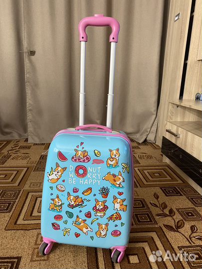 Детский чемодан