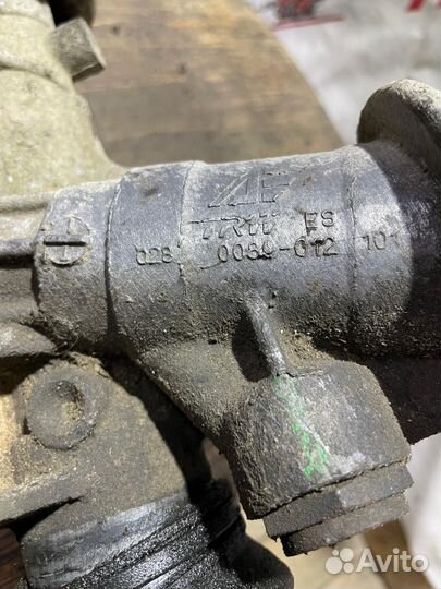 Рулевая рейка Volkswagen Sharan 1