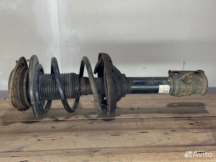 Стойка для subaru outback