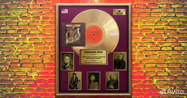 Aerosmith Toys In The Attic золотой винил в рамке