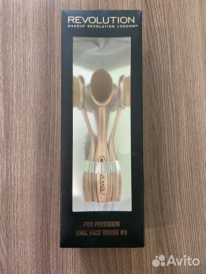 Кисть для макияжа