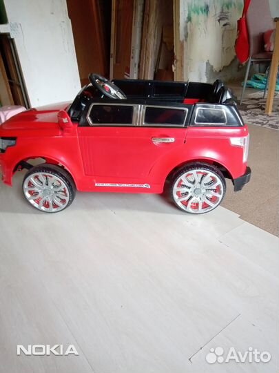 Продам детский электромобиль