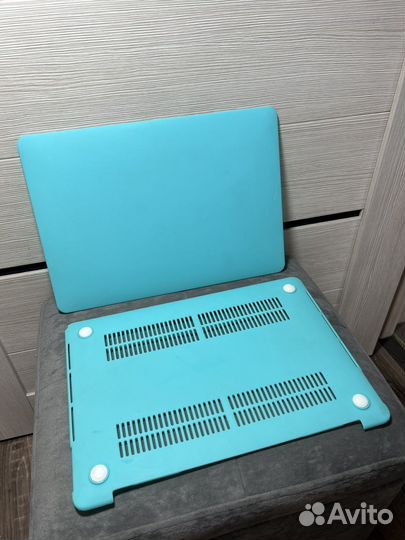 Чехол на MacBook Pro 13 2016