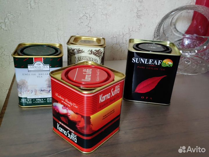 Жестяные коробки из под чая