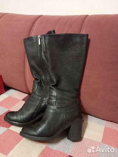 Зимние женские сапоги 38